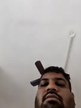 vinay smalldick online show from April 14, 10:26 am