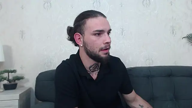 DanyelCarter online show from October 6, 9:41 pm