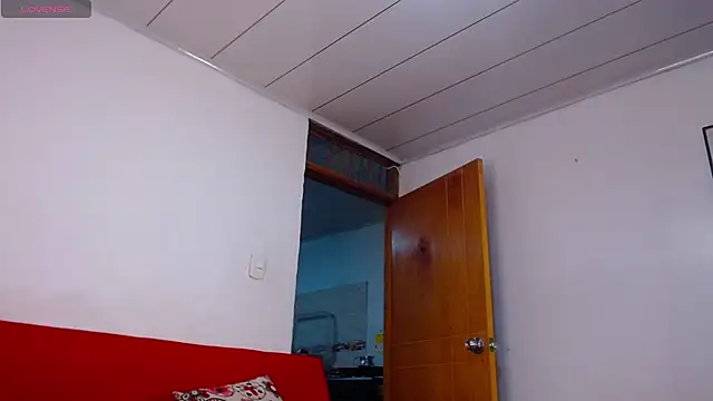 tommyblessd1 online show from February 26, 6:37 am