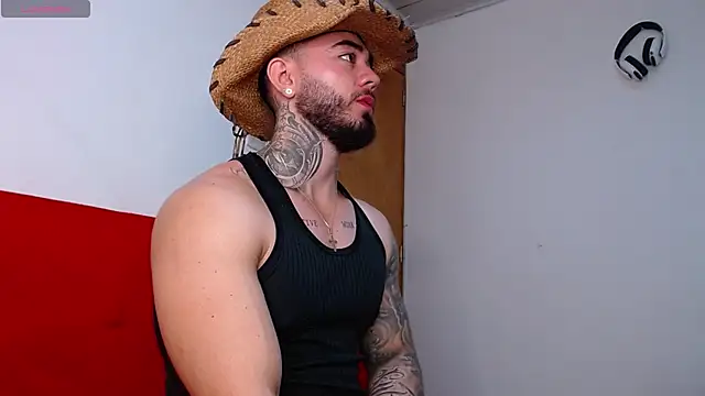 tommyblessd1 online show from October 10, 6:51 am