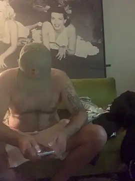 Hothotboyg online show from February 15, 2:51 am