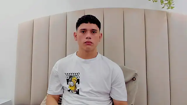 aron twink66 online show from September 10, 2:27 pm