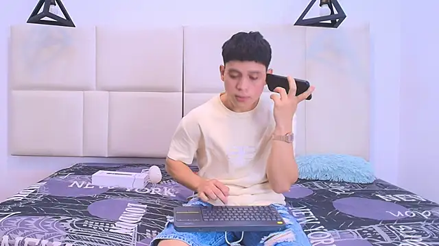 aron twink66 online show from September 21, 3:23 pm