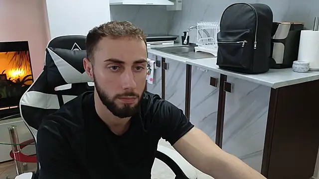 RyanStorm  online show from January 11, 2:32 pm