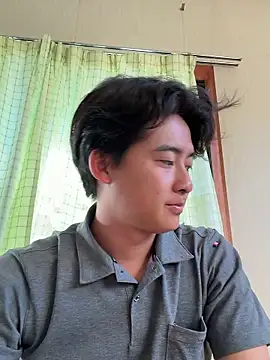 shoma2003 online show from June 3, 8:05 am