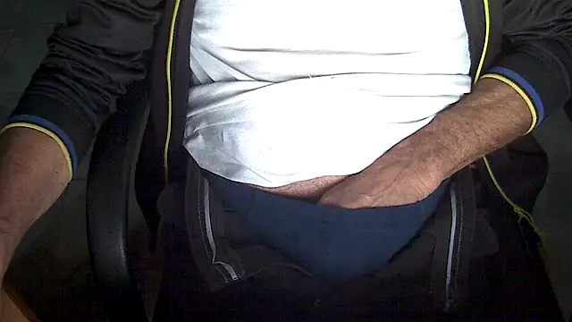 velikifant7 online show from March 30, 4:24 am