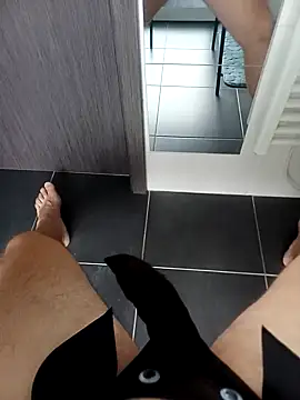 uneviesexy online show from October 16, 3:42 pm