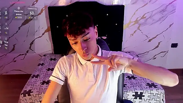 owen sexy25 online show from September 26, 8:39 pm