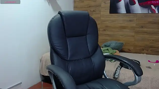 taner king online show from October 14, 2:51 am