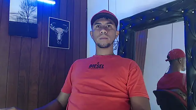 Snapshot of Sander_ath chatting on September 17, 12:50 pm Sander ath online show from September 17, 12:50 pm