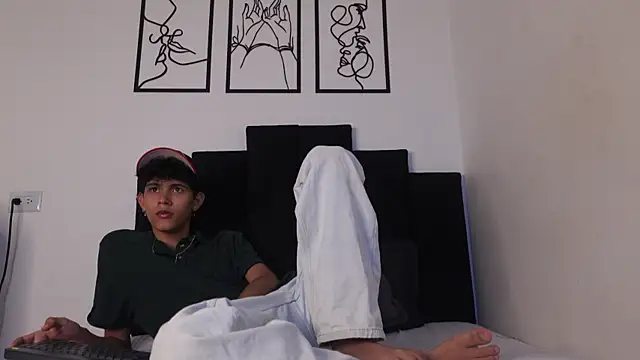 alexmark  online show from February 25, 1:34 pm