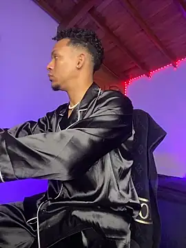 RickKrong  online show from November 6, 1:41 am