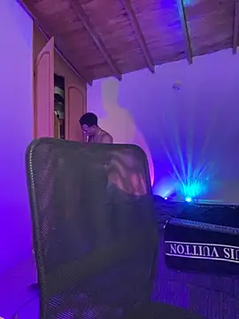 RickKrong  online show from September 13, 2:34 am