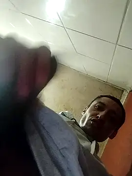 IncompatibleBean41 online show from October 31, 6:44 pm