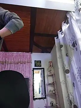 abnerdam01 online show from October 12, 1:05 pm