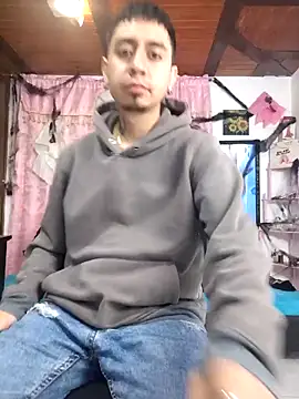 abnerdam01 online show from October 21, 8:12 pm