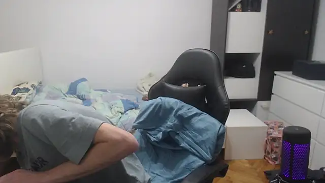 mcbrigete online show from April 24, 11:40 pm