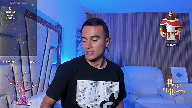 LiamDeep online show from October 10, 8:24 pm