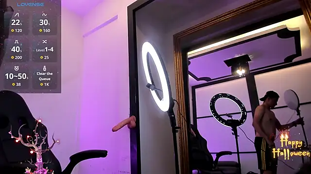 LiamDeep online show from October 17, 9:19 pm