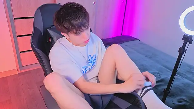 onlinenico online show from October 10, 8:24 pm