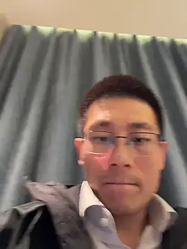 miniyellower online show from October 28, 12:51 pm