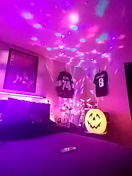 OchreTango466 online show from October 25, 6:37 am