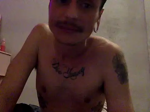 Snapshot of chrisalmeid_ chatting on September 27, 7:17 am chrisalmeid online show from September 27, 7:17 am