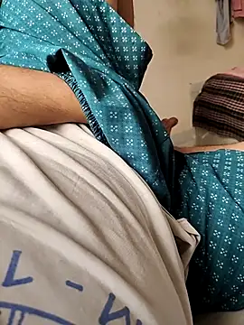 Ravi272 online show from December 1, 4:48 am