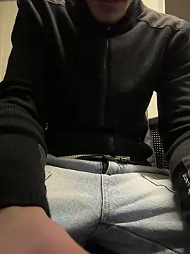 420boy   online show from October 10, 10:23 pm