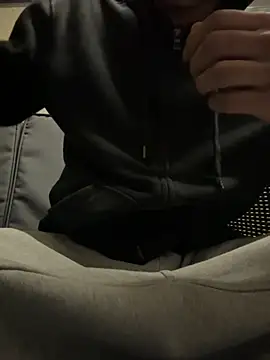 420boy   online show from October 28, 8:33 pm