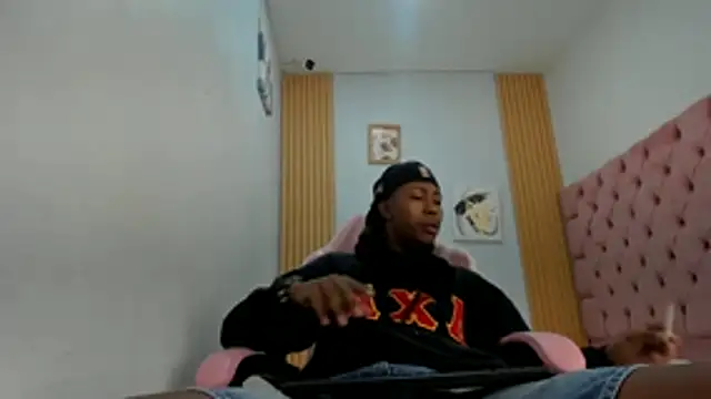 Jax Maliq online show from October 15, 5:53 pm