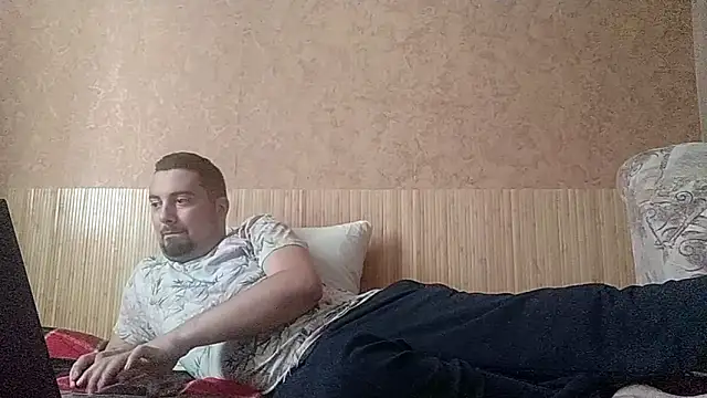 Joseph1Arnold online show from September 23, 3:33 pm