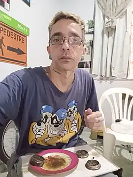 dinho carioca online show from May 31, 3:11 pm