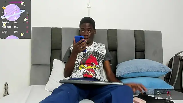 Snapshot of Alan_blacke chatting on September 24, 7:56 pm Alan blacke online show from September 24, 7:56 pm