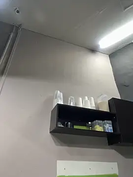 Snapshot of Darg98 chatting on September 21, 7:52 am Darg98 online show from September 21, 7:52 am