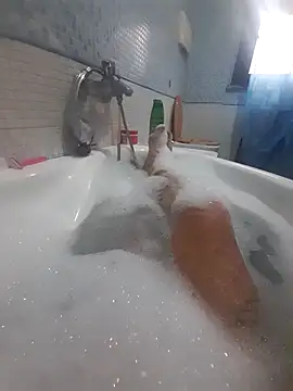 gigilola84 online show from October 17, 8:40 am