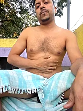 BindaasBong online show from February 14, 11:27 am