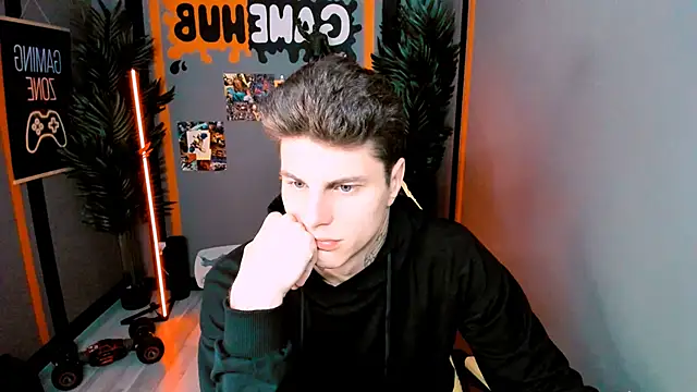 JackWolw online show from October 2, 12:20 pm