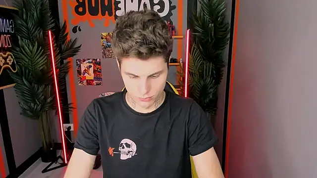 JackWolw online show from October 15, 5:04 am