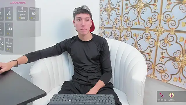 LittleDanny  online show from November 18, 2:54 pm