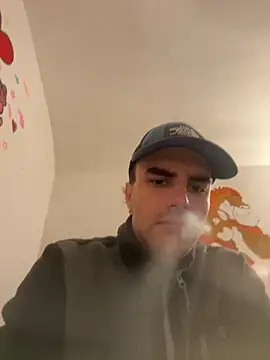 Snapshot of David_leons chatting on October 21, 2:42 pm David leons online show from October 21, 2:42 pm