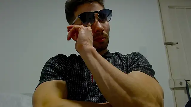 Rocky Muscle online show from July 14, 1:07 am