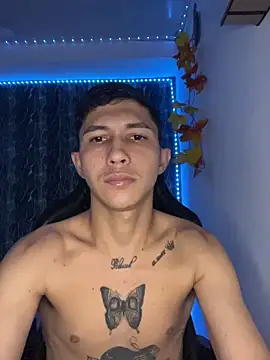 Alejandro BigCock22 online show from November 13, 9:36 am