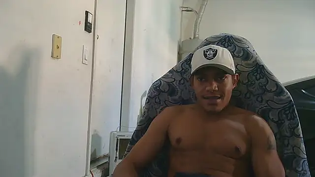 Gmajor online show from February 5, 8:38 pm