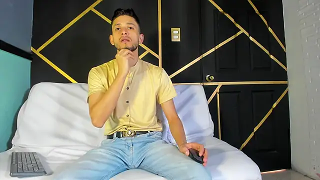 logan rogers  online show from September 19, 1:22 pm