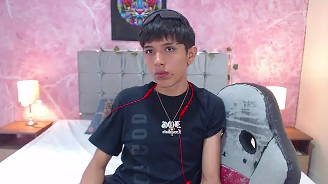 MAXIMILIANO  HOT online show from September 18, 6:43 pm