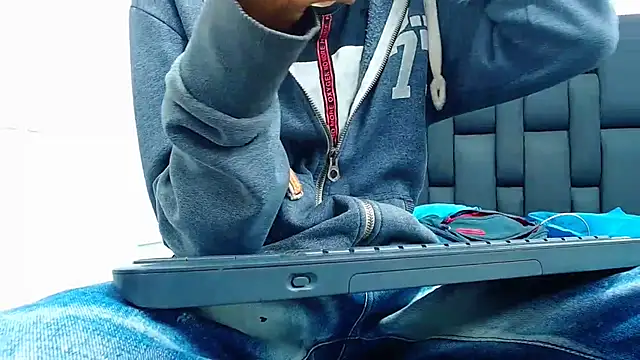 daniel evans69 online show from October 10, 12:21 pm