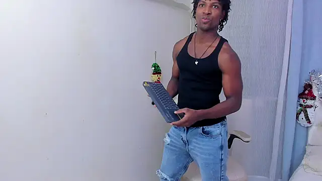 tau montes online show from November 22, 11:37 pm