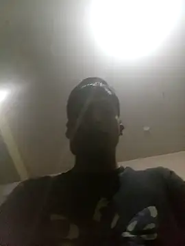 Snapshot of Bebicho14 chatting on October 5, 8:07 am Bebicho14 online show from October 5, 8:07 am