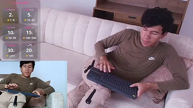 E R O S  online show from September 24, 9:13 pm